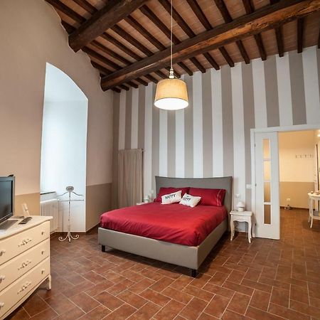 La Dimora Nel Castello Villa โกลเลวาเลนซา ภายนอก รูปภาพ