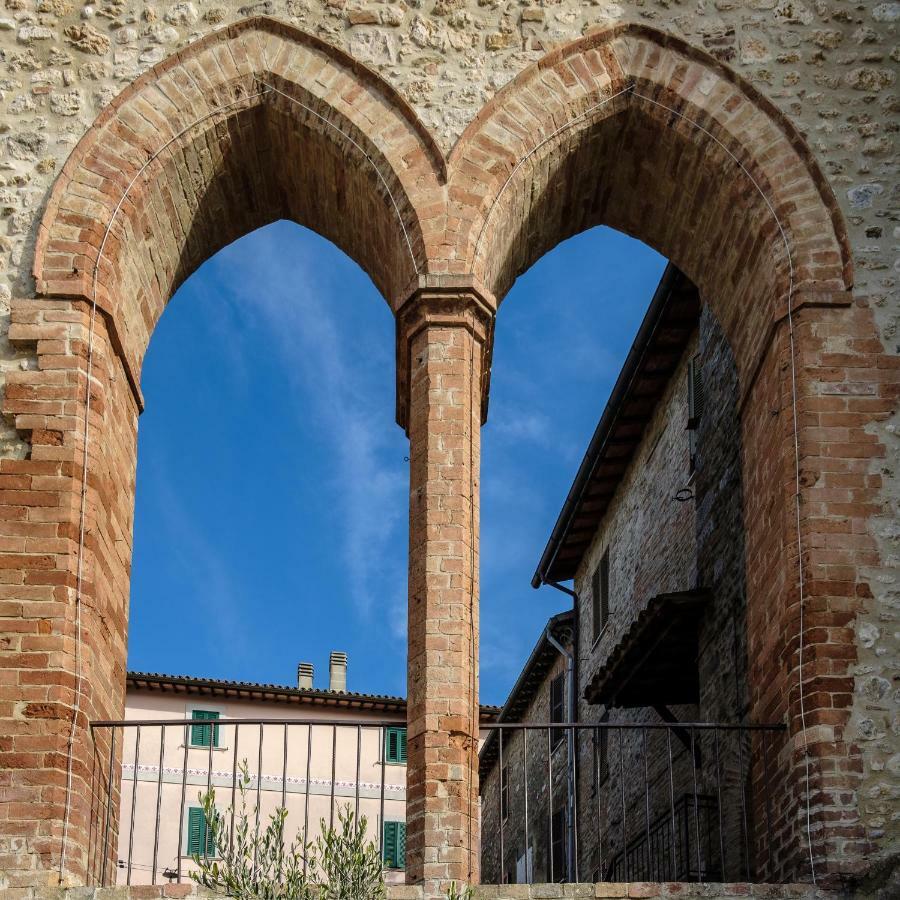 La Dimora Nel Castello Villa โกลเลวาเลนซา ภายนอก รูปภาพ